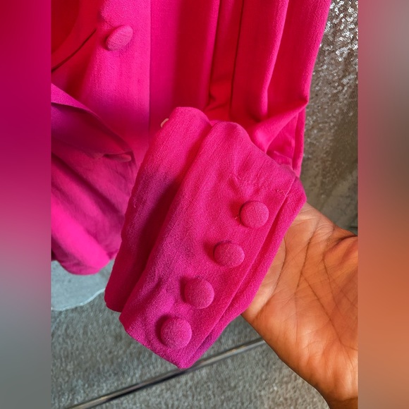 Pink Linen Blazer - Picture 5 of 7